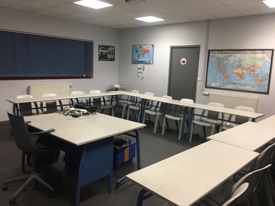 PHOTO SALLE LISIEUX (1)